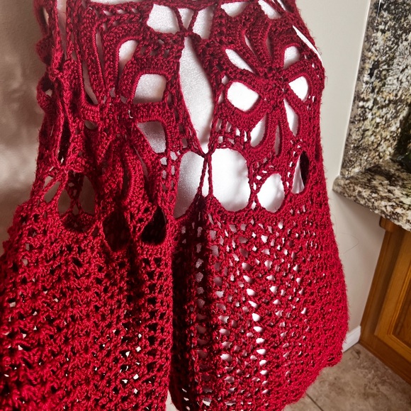 Red Hand Crochet Bell Sleeves Sweater! Size Large - Picture 1 of 15
